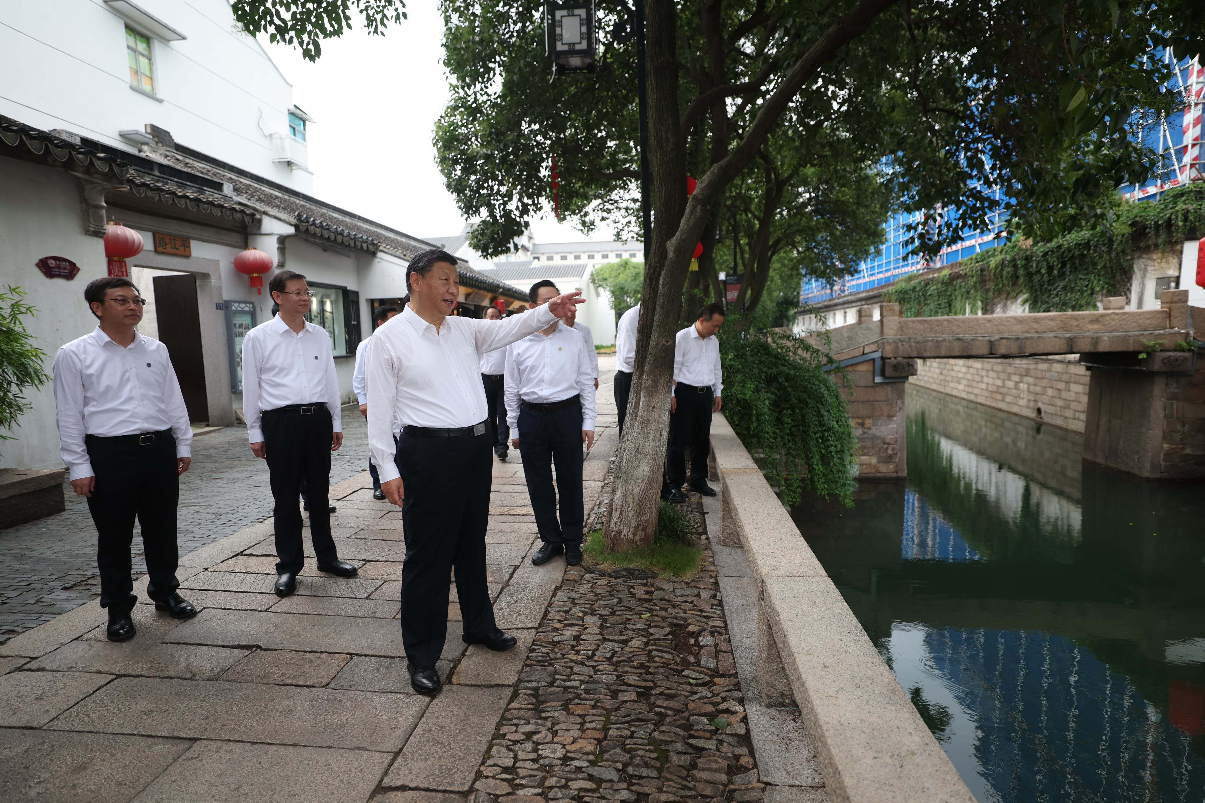 2023年7月6日，習(xí)近平在蘇州平江歷史文化街區(qū)考察。